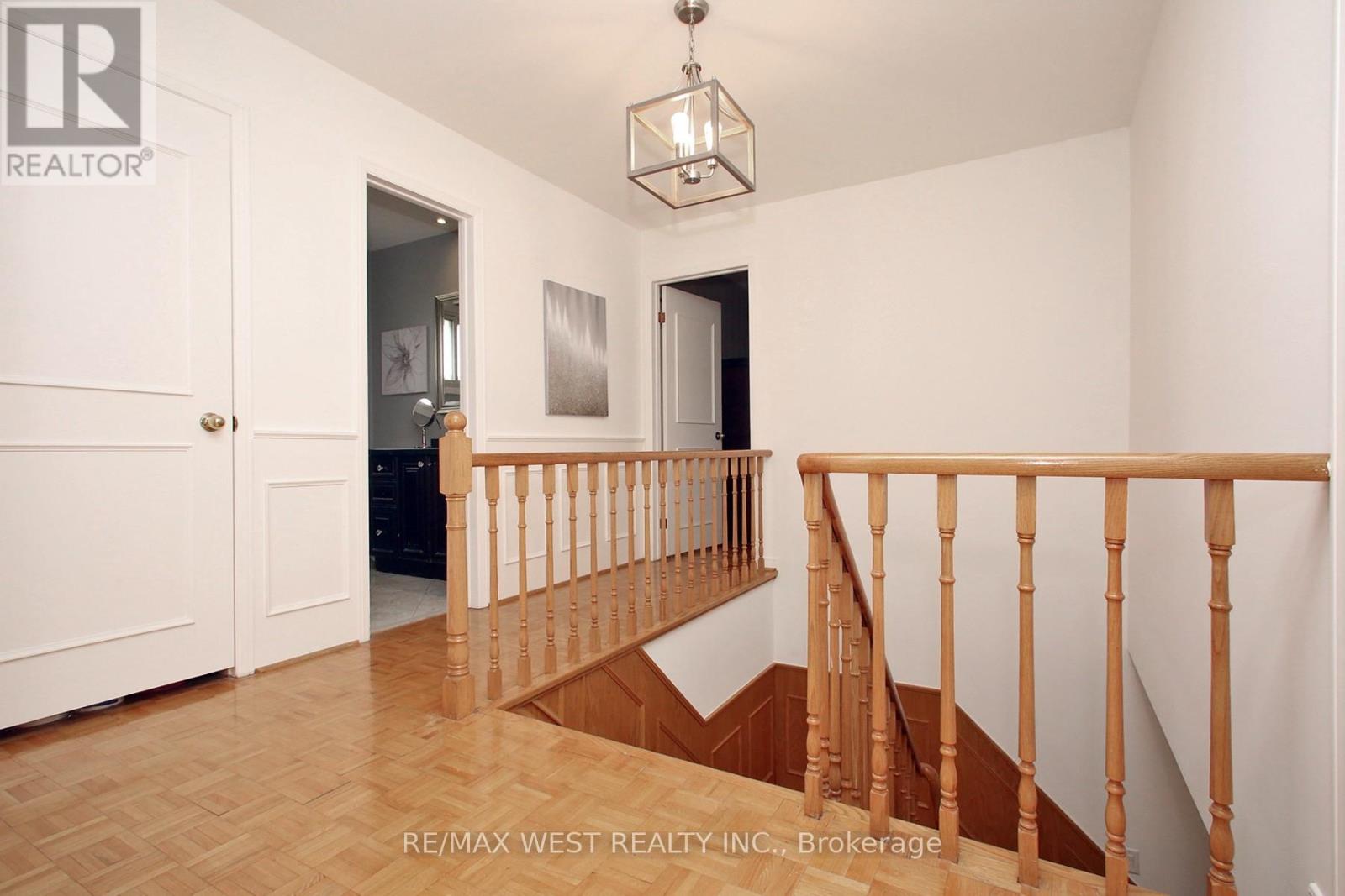 540 Louis Drive Property Photo 23