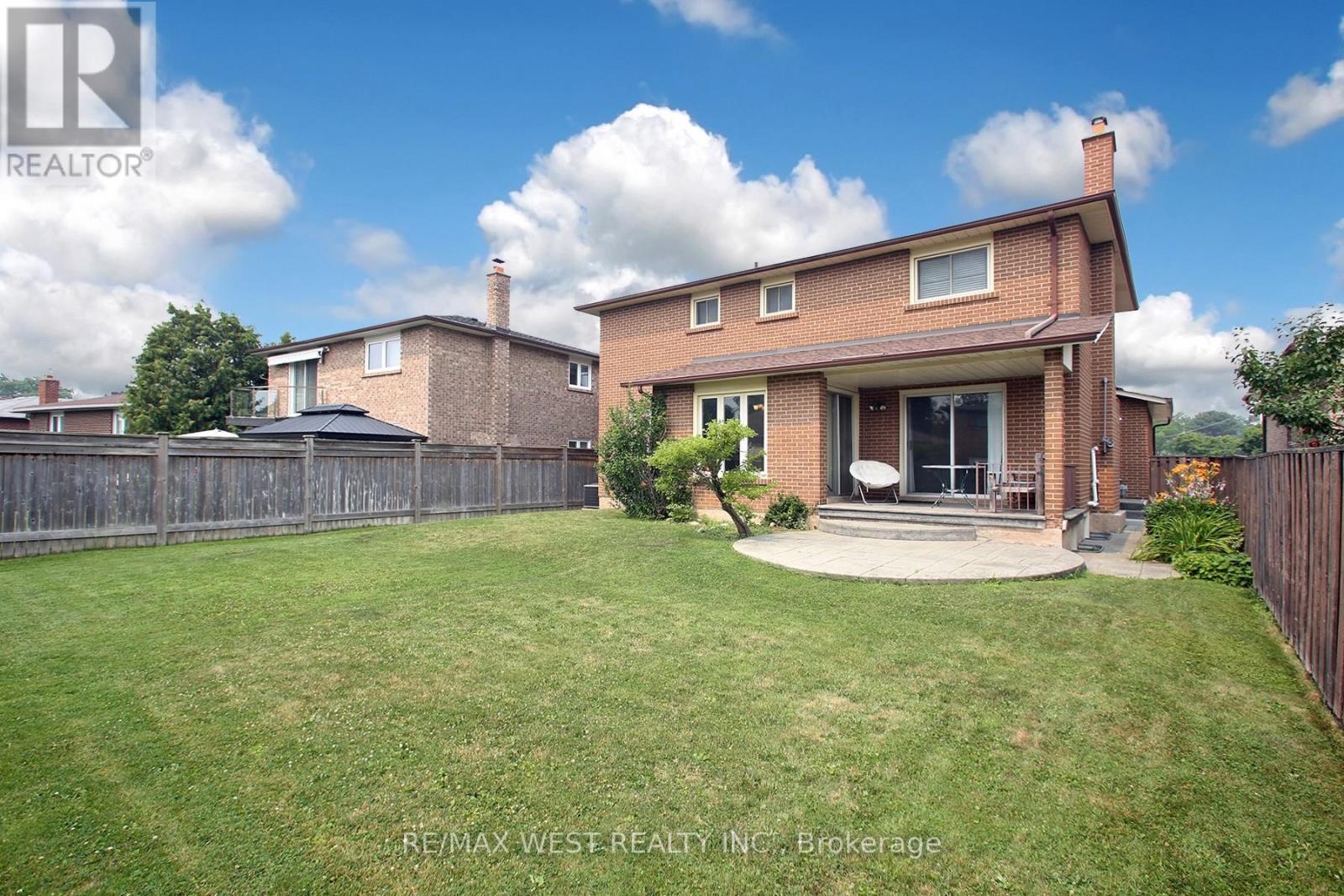 540 Louis Drive Property Photo 35