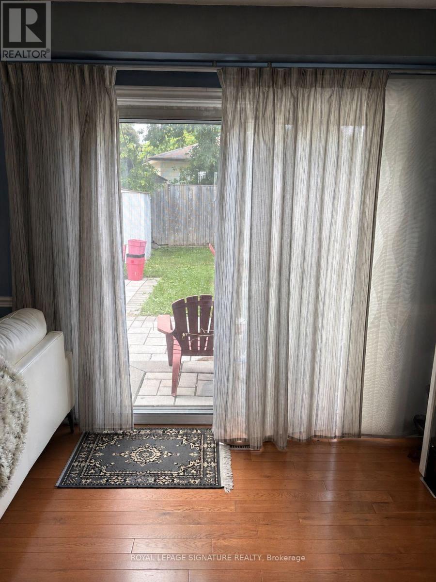 Main/upper - 137 Madoc Drive Property Photo 10