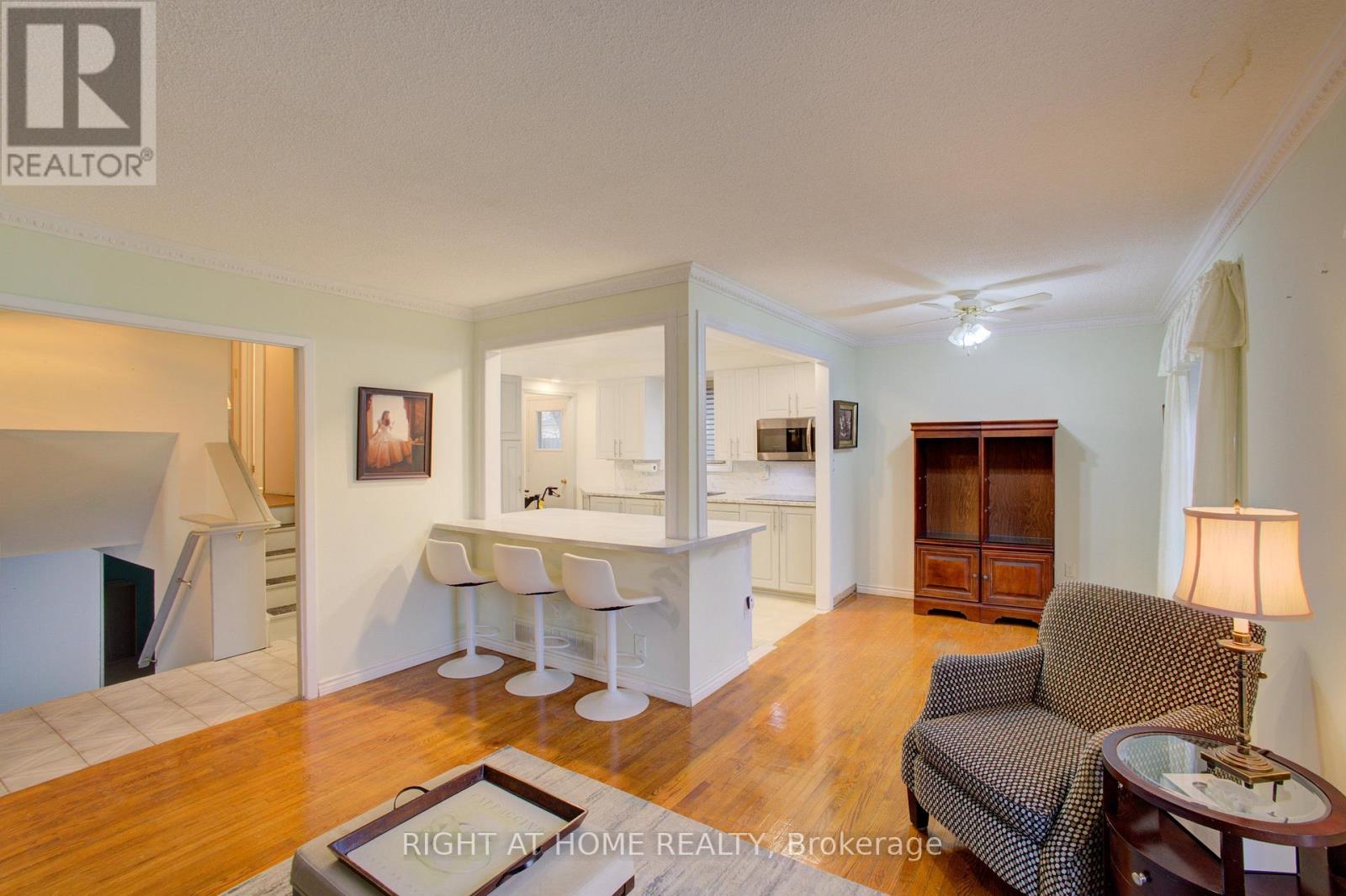 30 Parkview Drive Property Photo 5