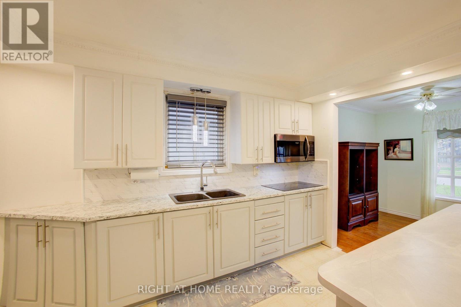 30 Parkview Drive Property Photo 7