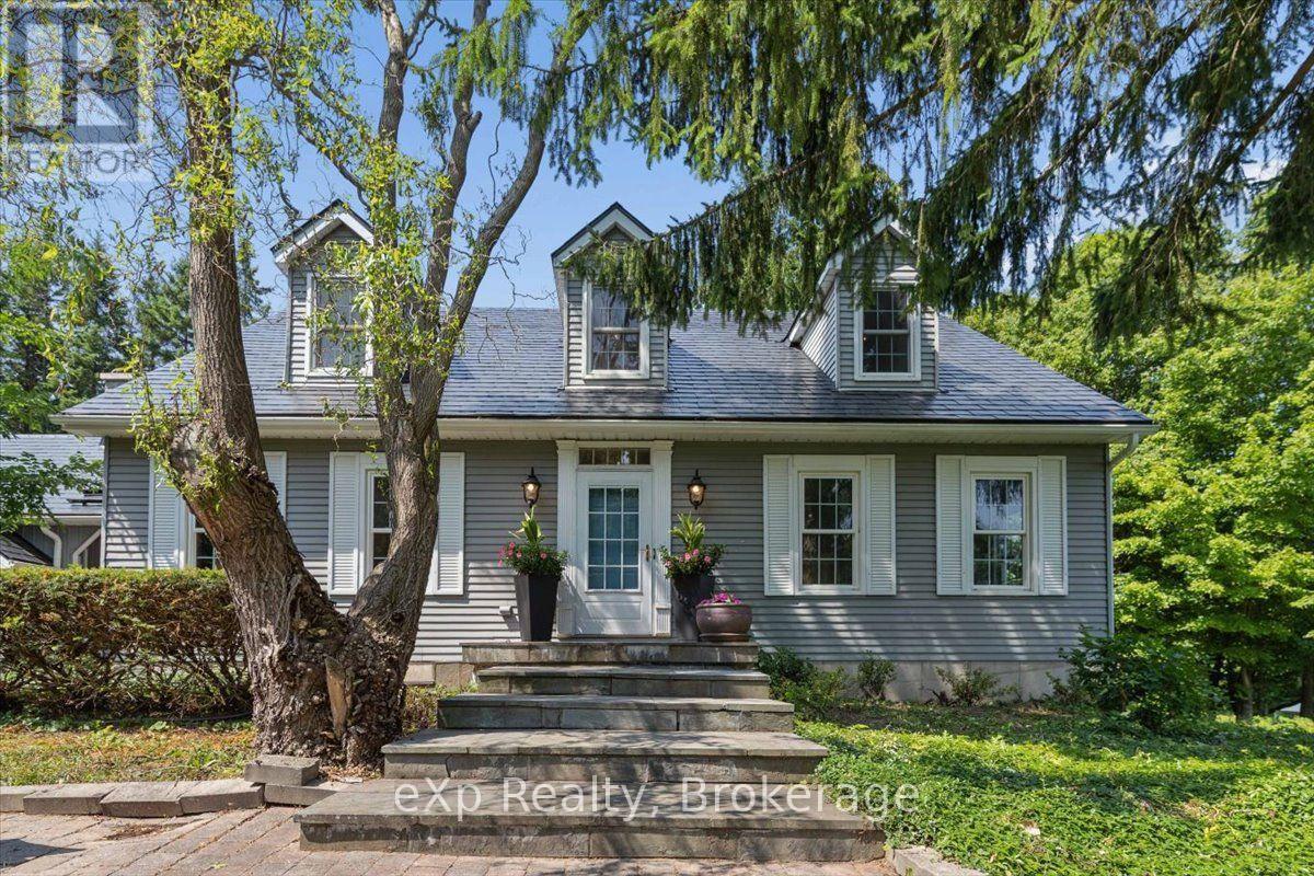 2039 Blacklock Street Property Photo 1