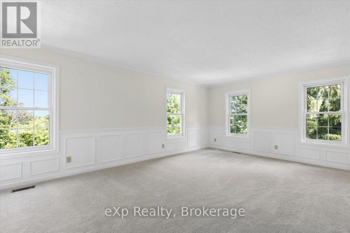 2039 Blacklock Street Property Photo 17
