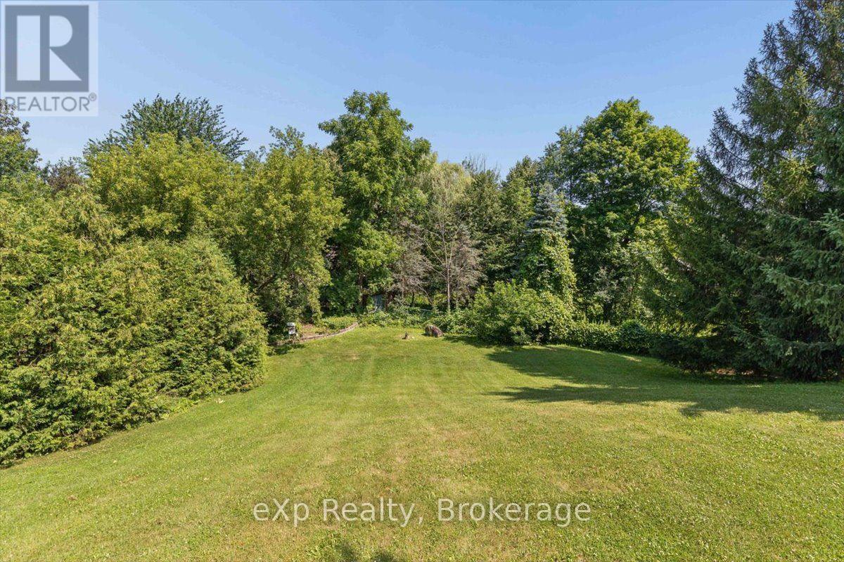 2039 Blacklock Street Property Photo 41