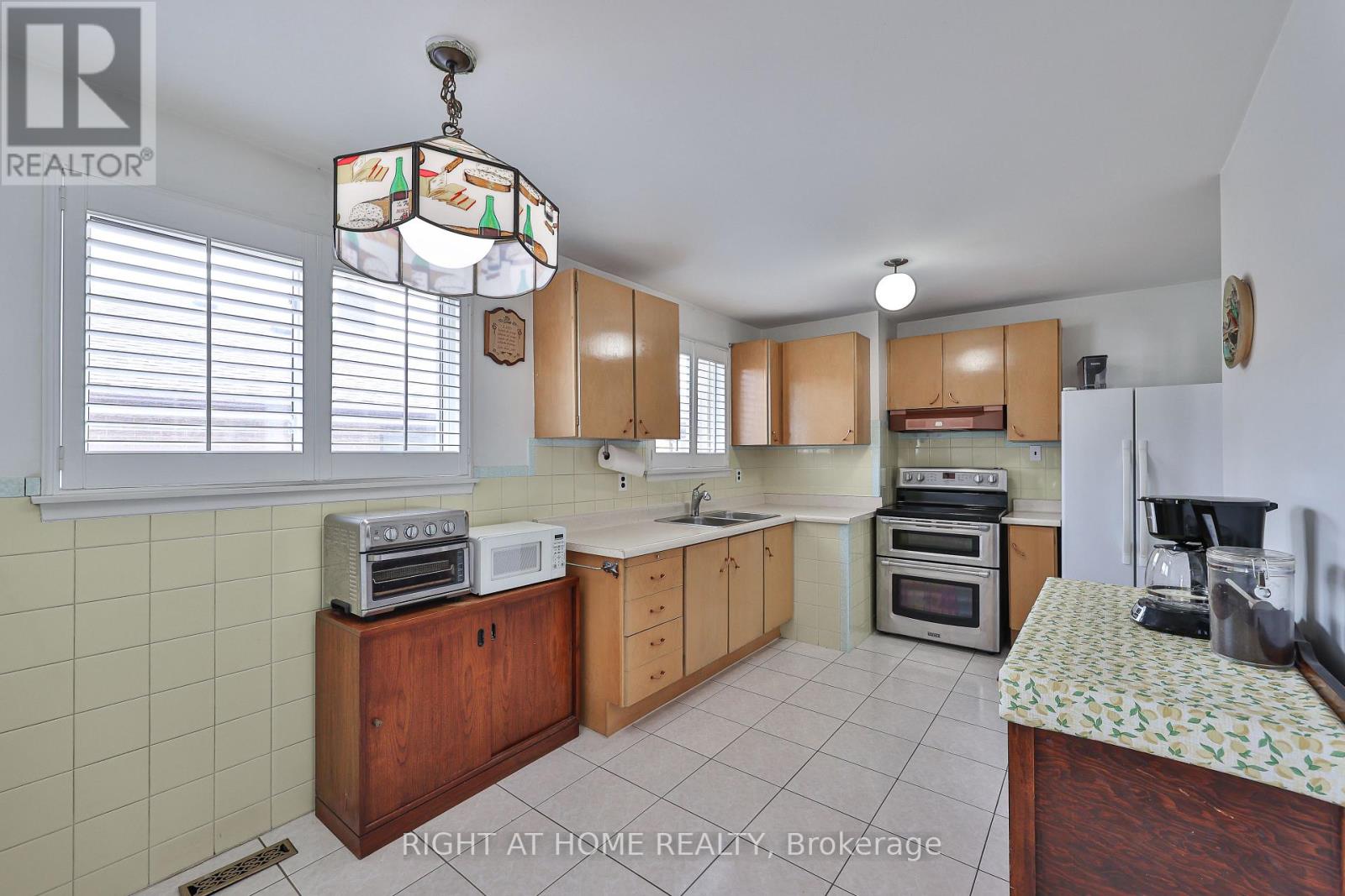 25 Larchwood Road Property Photo 11