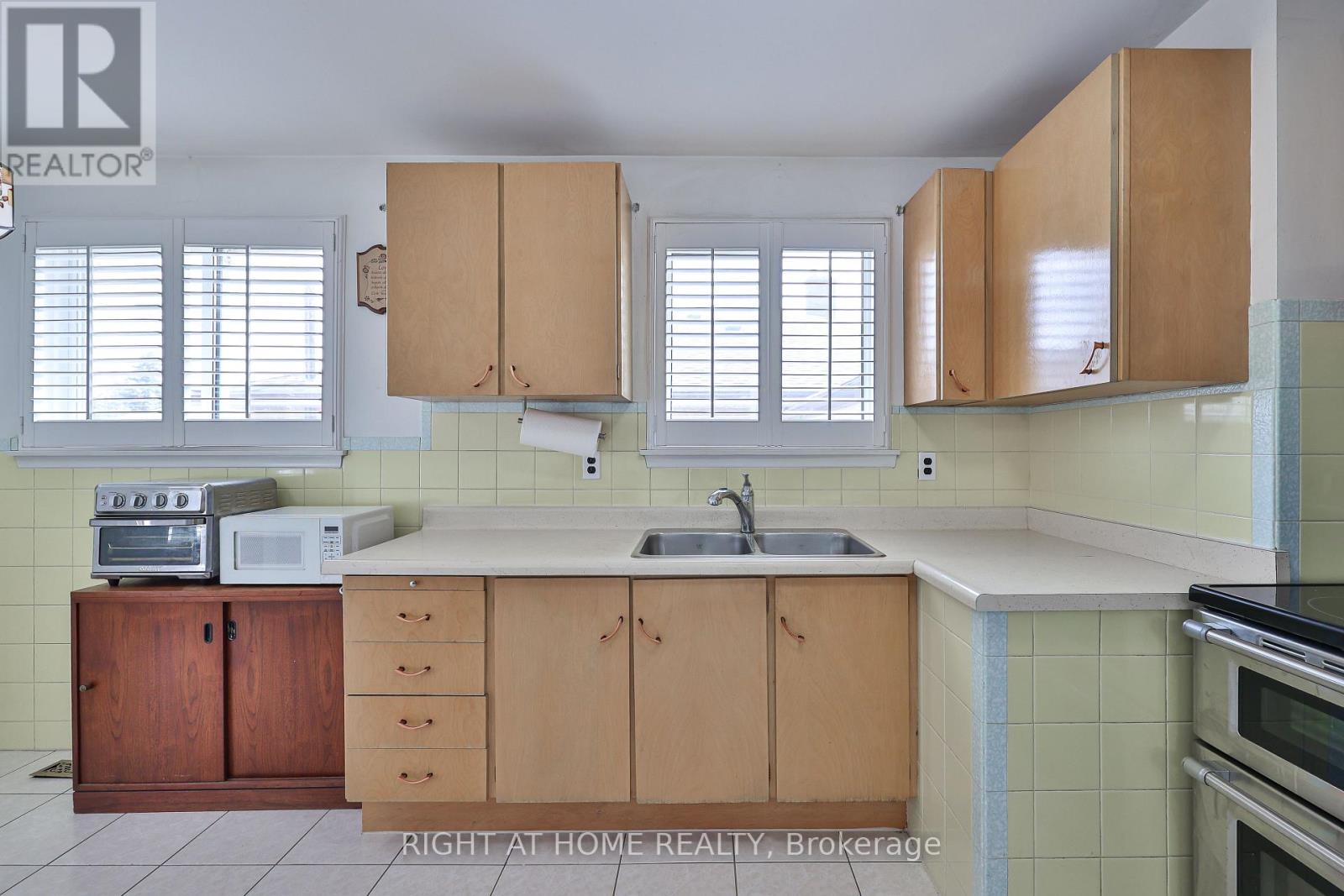 25 Larchwood Road Property Photo 14