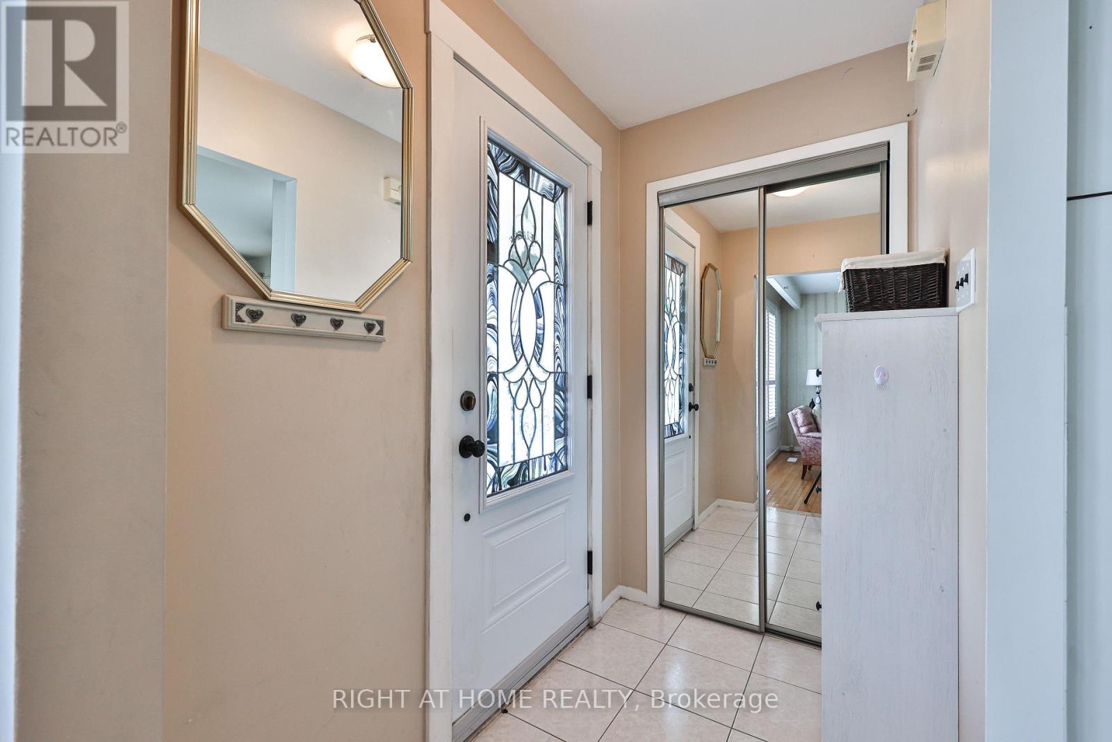 25 Larchwood Road Property Photo 17