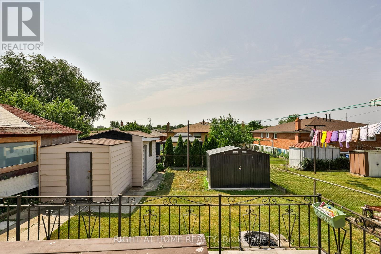 25 Larchwood Road Property Photo 43