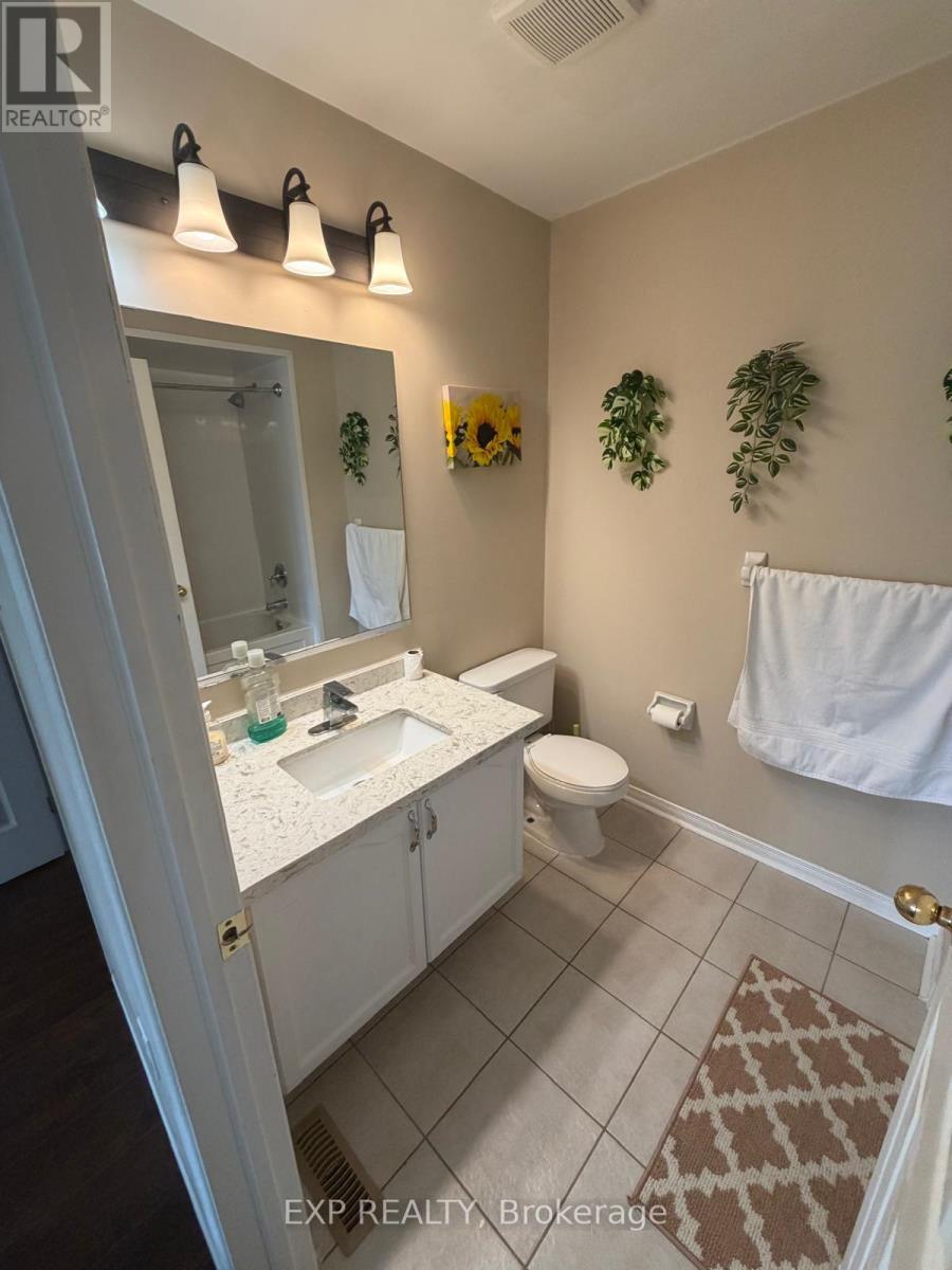 32 - 5110 Fairview Street Property Photo 17
