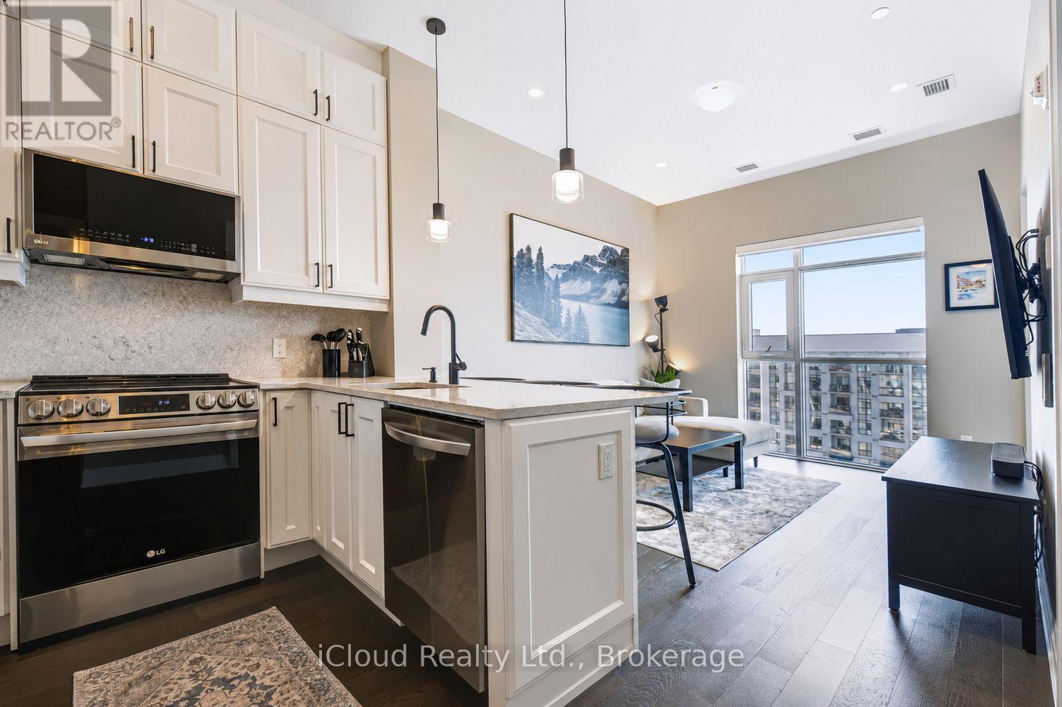 612 - 460 Gordon Krantz Avenue Property Photo 6