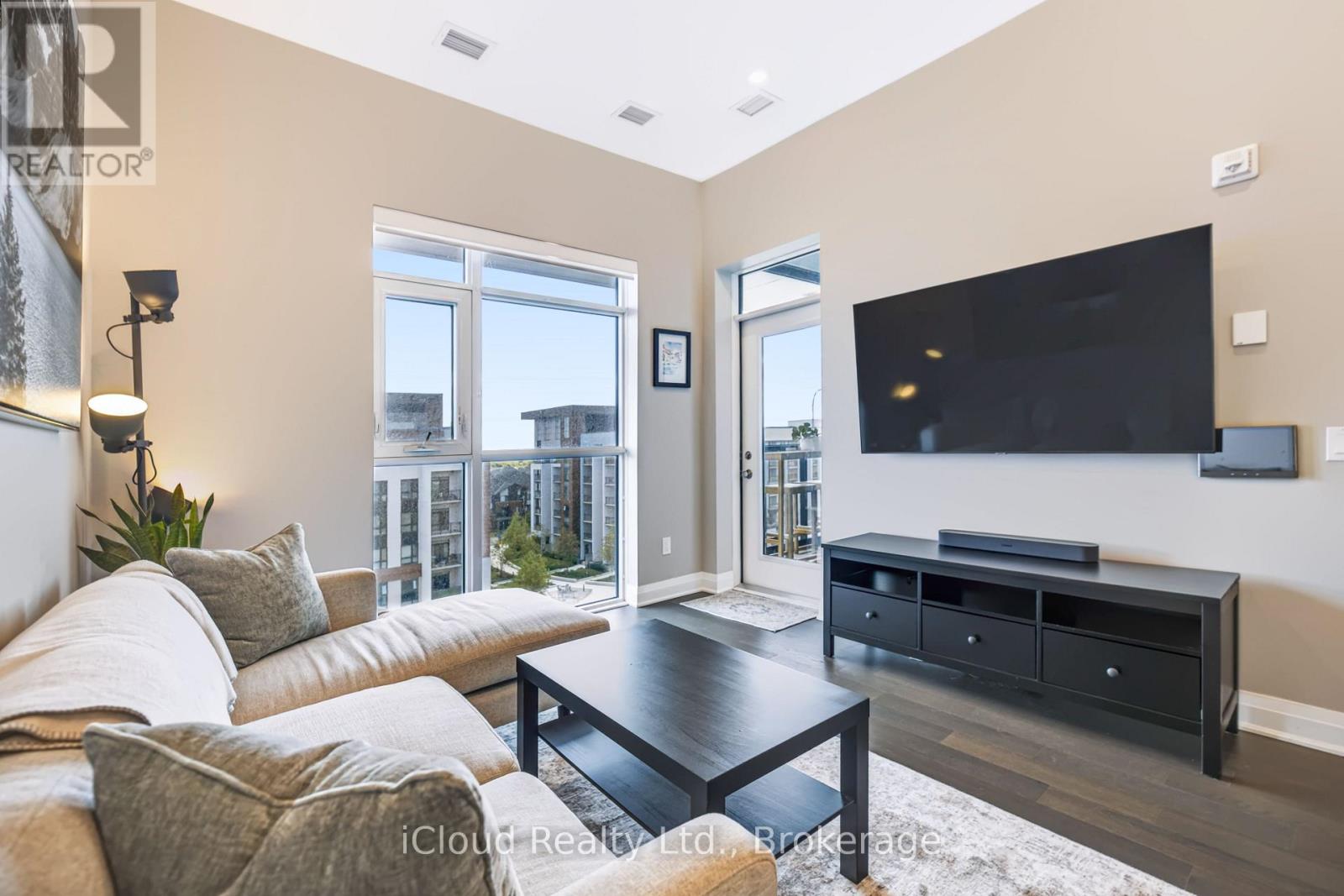 612 - 460 Gordon Krantz Avenue Property Photo 13