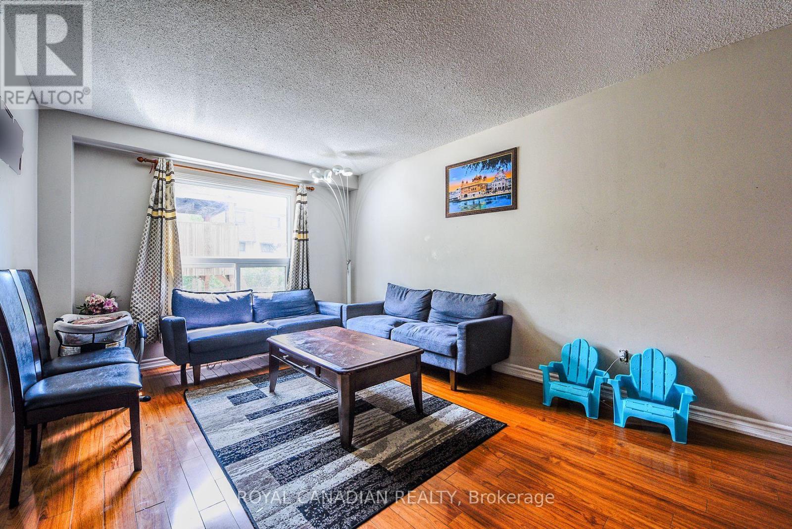 2 Mayberry Court Property Photo 12