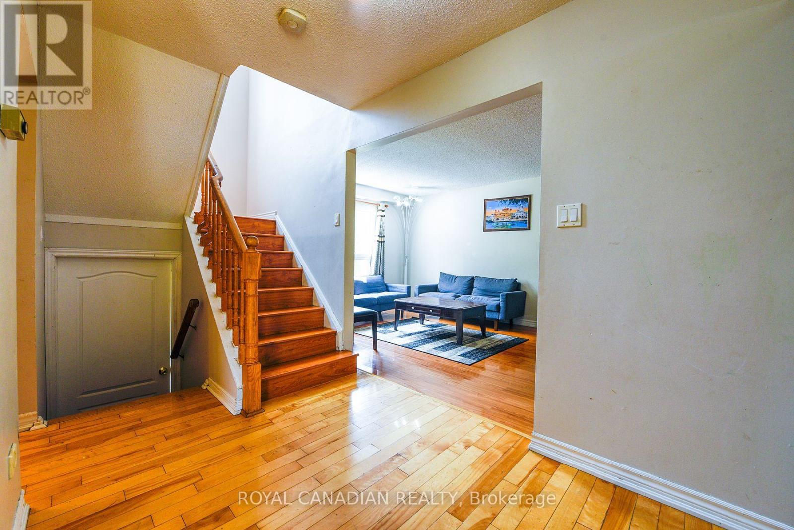 2 Mayberry Court Property Photo 13