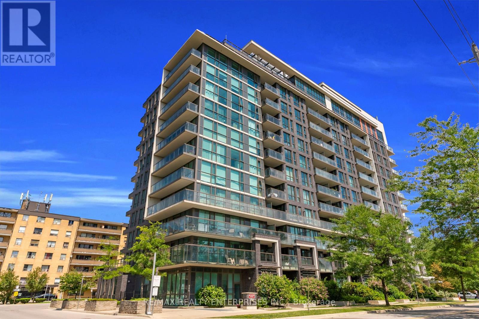 522 - 80 Esther Lorrie Drive Property Photo 2