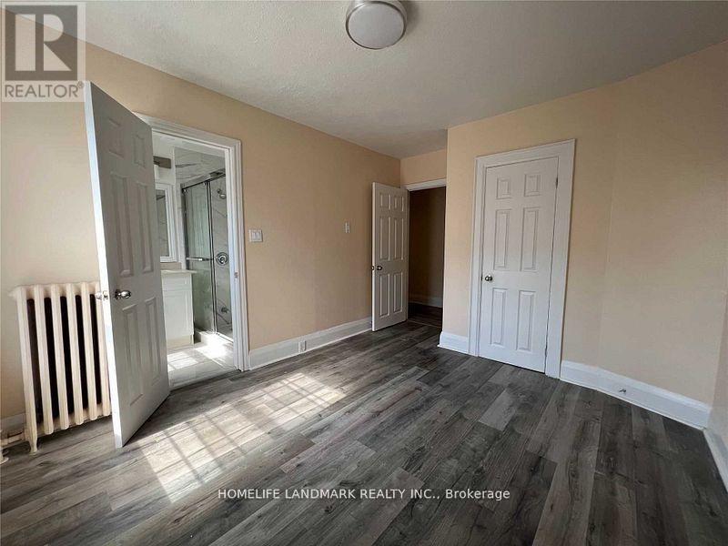2400 Bloor Street W Property Photo 19