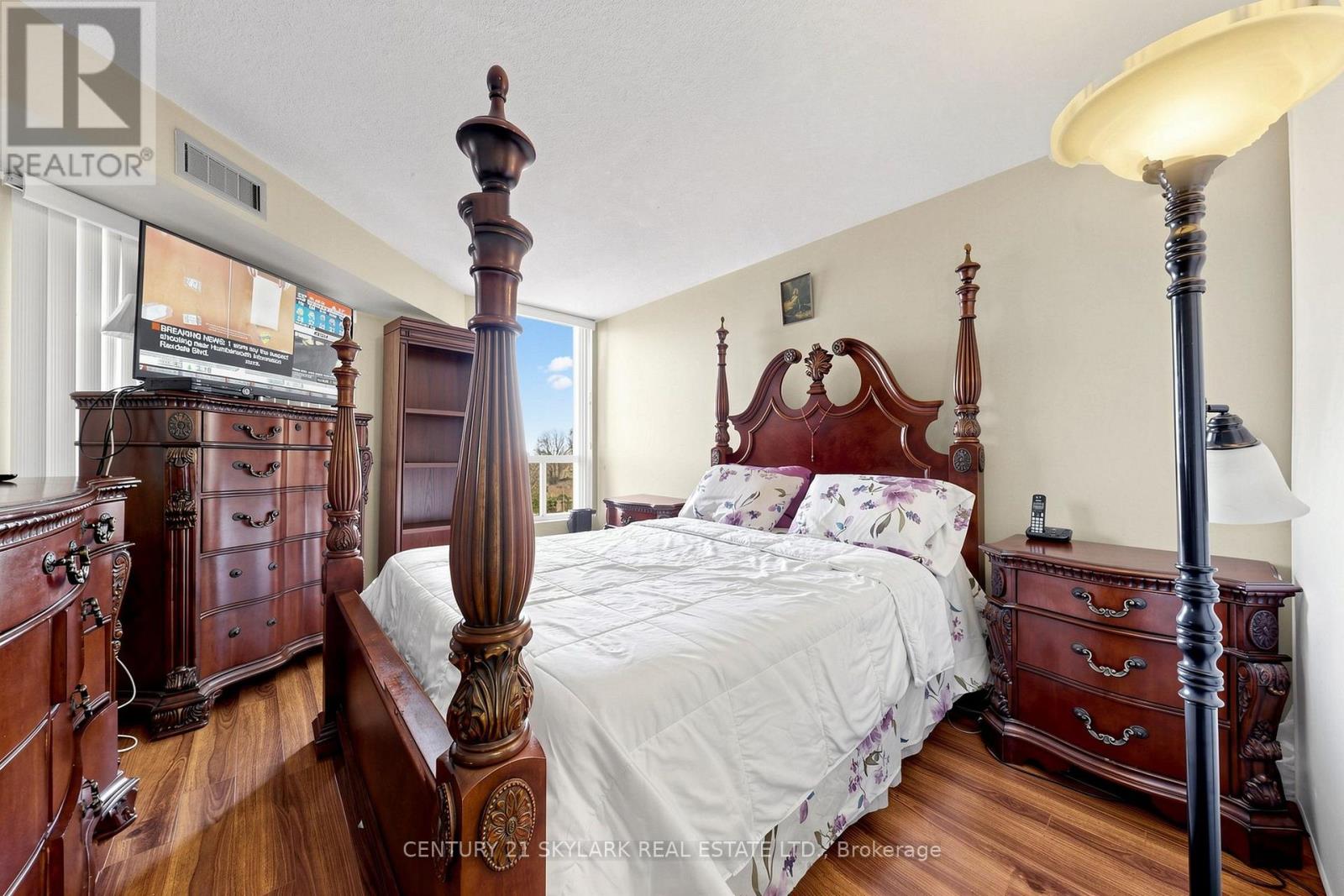 1611 - 4460 Tucana Court Property Photo 20