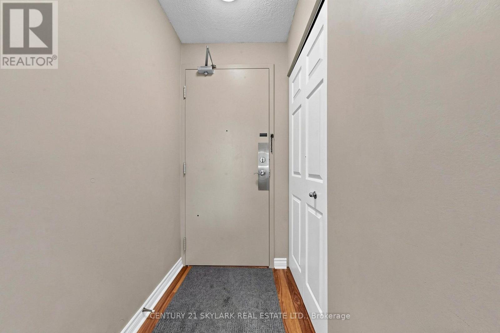 1611 - 4460 Tucana Court Property Photo 34