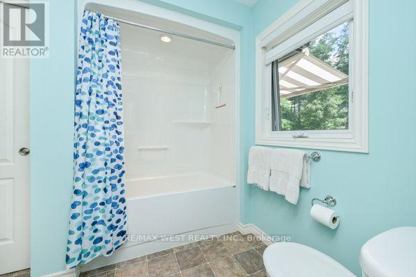 5651 The Grange Side Road Property Photo 19