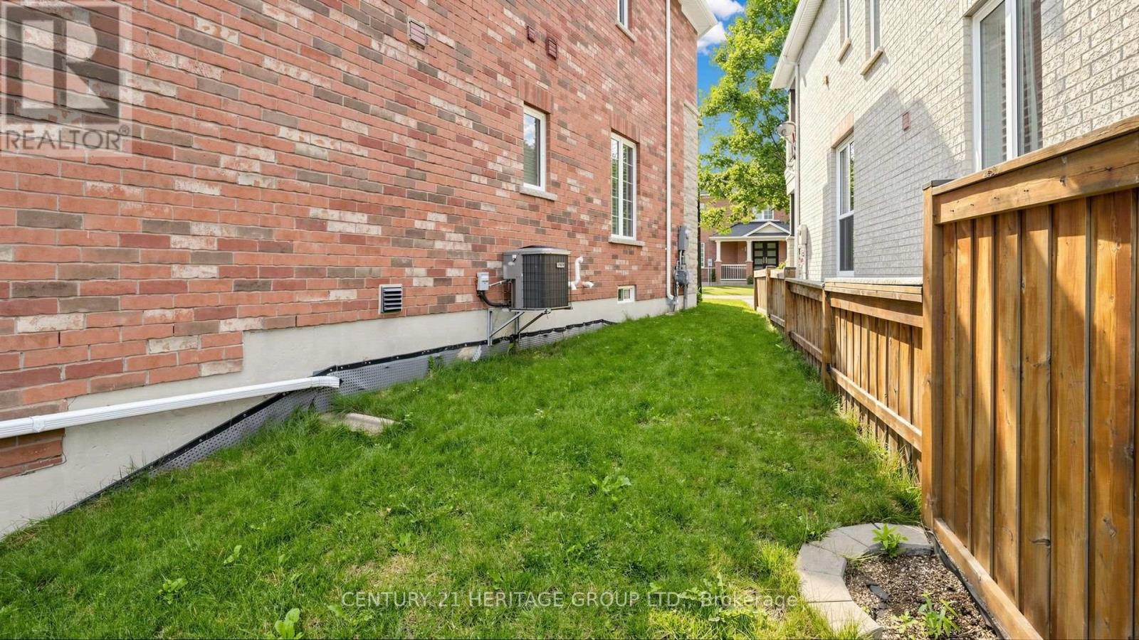 1491 Haws Crescent Property Photo 33