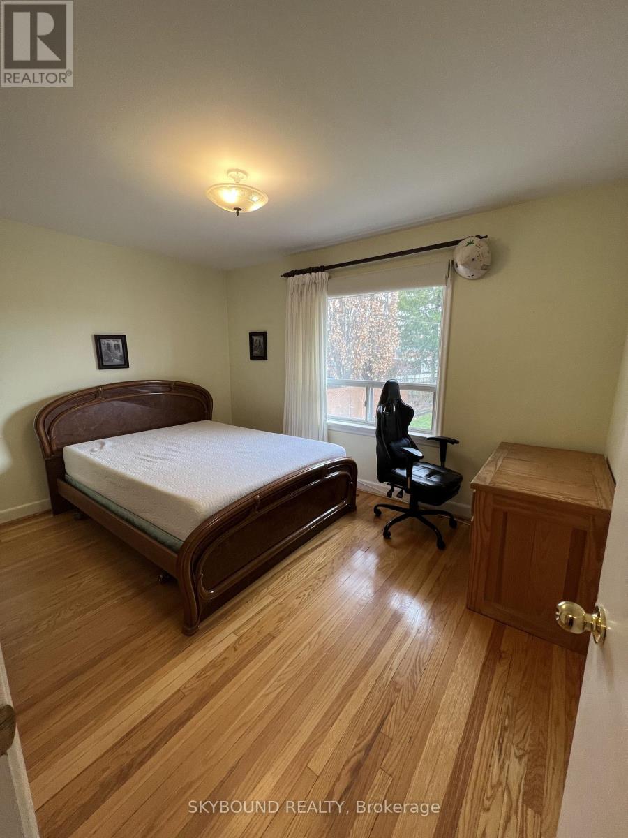 33 Bradstock Road Property Photo 14