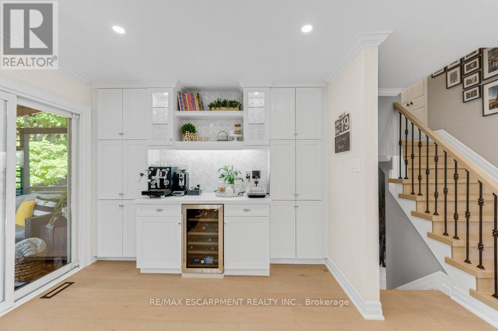 1482 Epping Road Property Photo 7