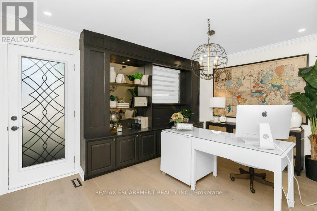 1482 Epping Road Property Photo 13
