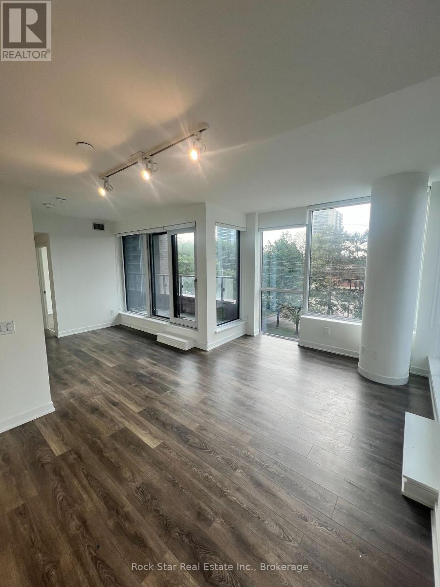209 - 28 Ann Street Property Photo 8