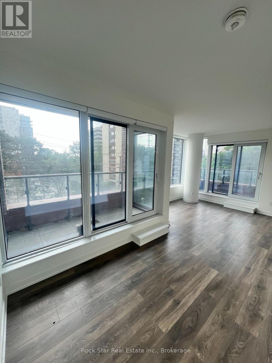 209 - 28 Ann Street Property Photo 9