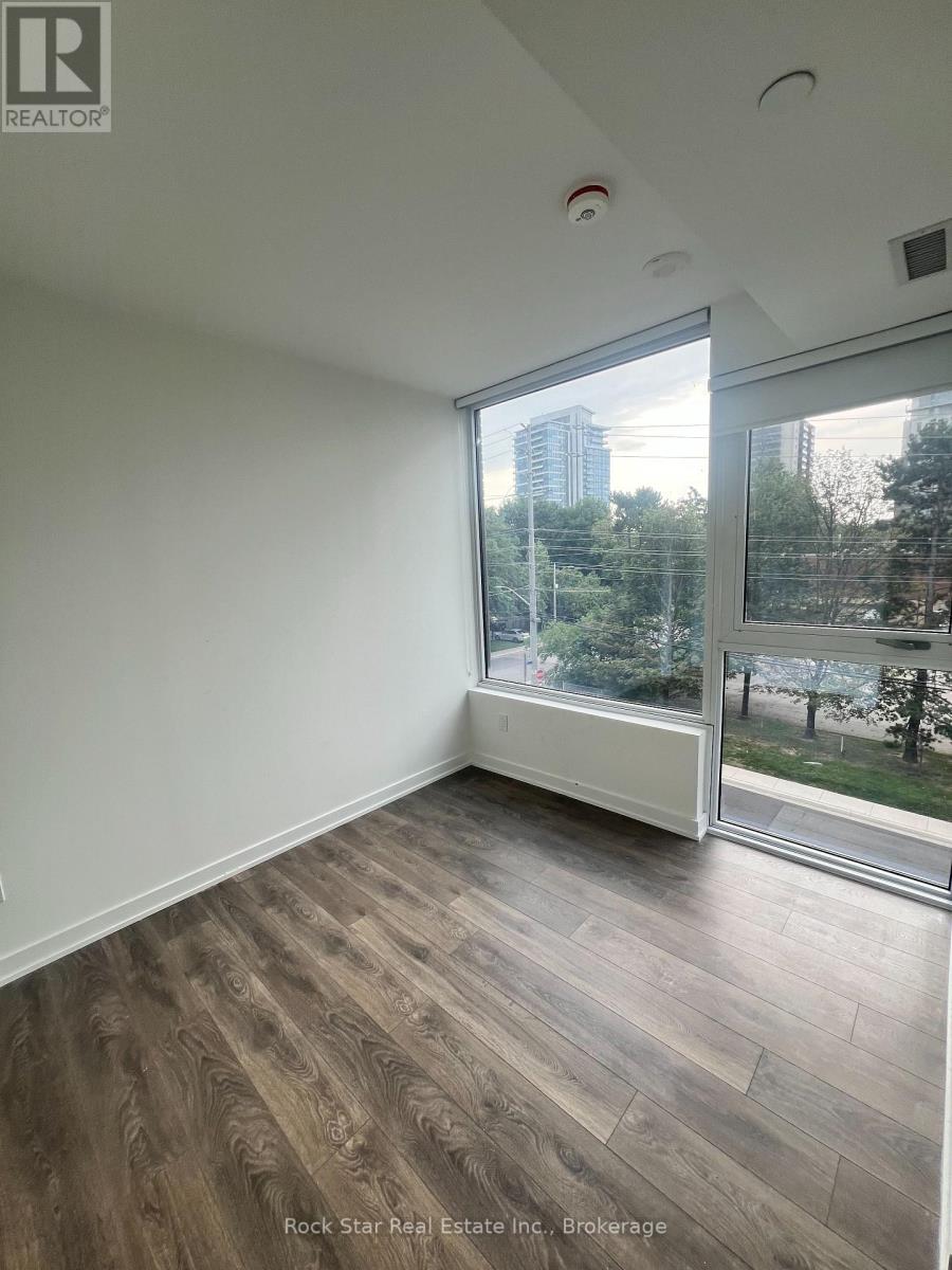 209 - 28 Ann Street Property Photo 14