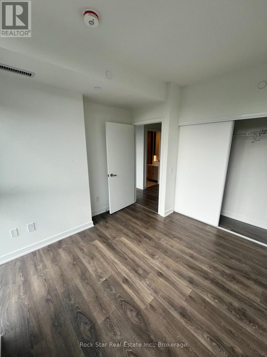 209 - 28 Ann Street Property Photo 17
