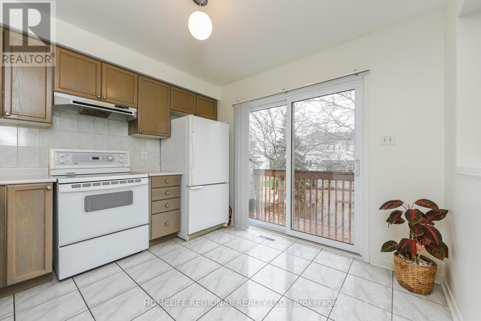 72 - 7105 Branigan Gate Property Photo 13