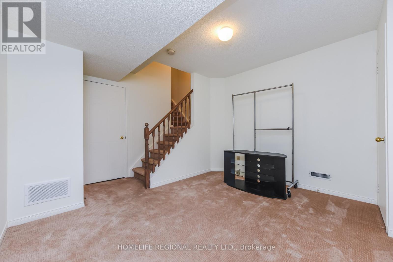 72 - 7105 Branigan Gate Property Photo 27