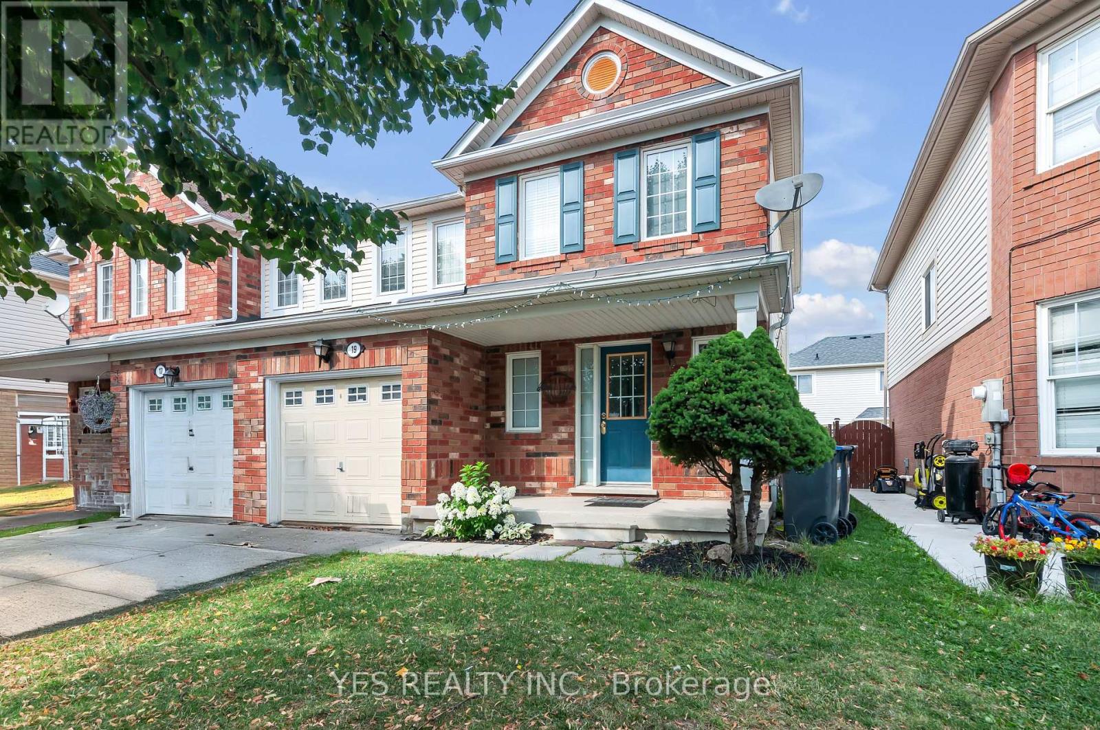 19 VIRTUES AVENUE Property Photo 1