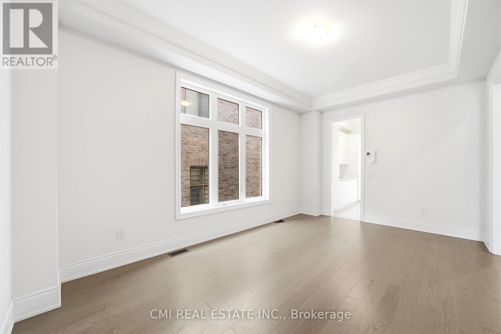 125 Raspberry Ridge Avenue Property Photo 6