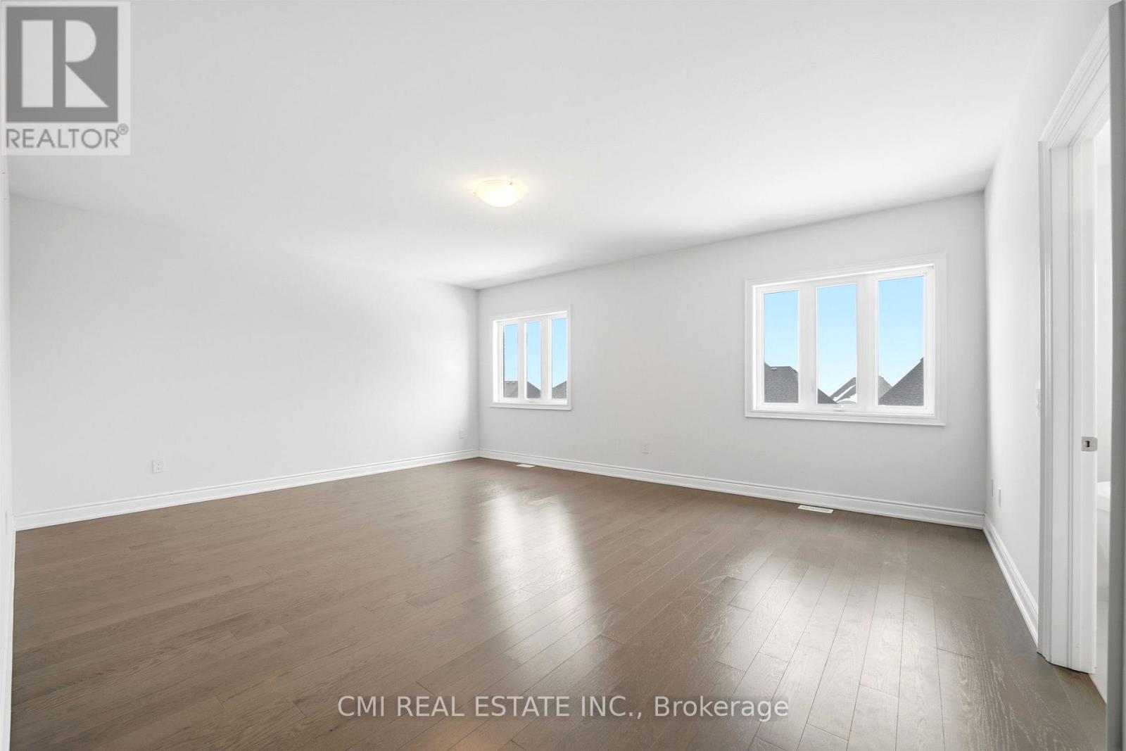 125 Raspberry Ridge Avenue Property Photo 11