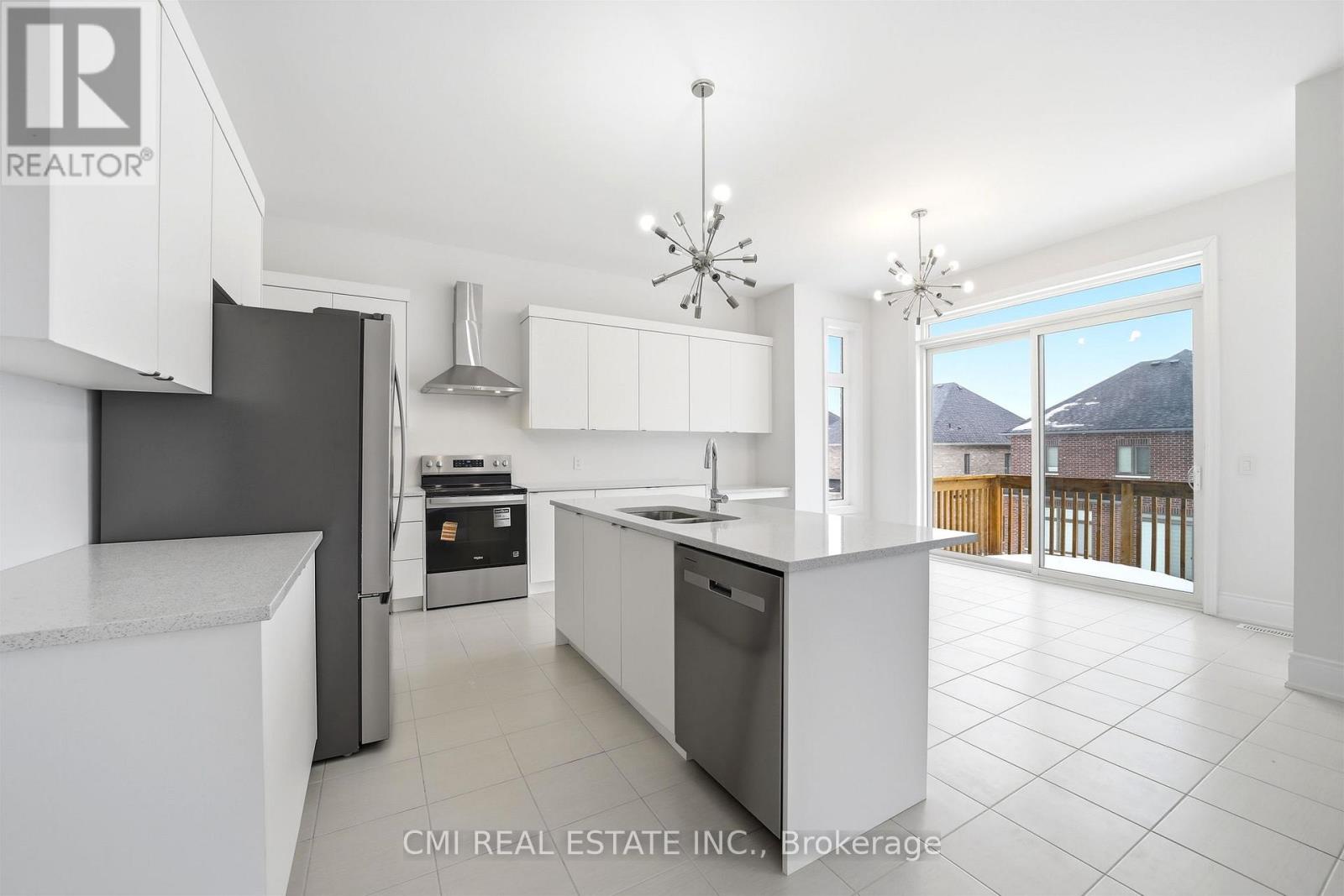 125 Raspberry Ridge Avenue Property Photo 24