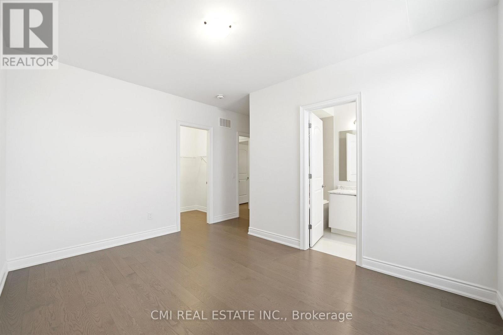 125 Raspberry Ridge Avenue Property Photo 34