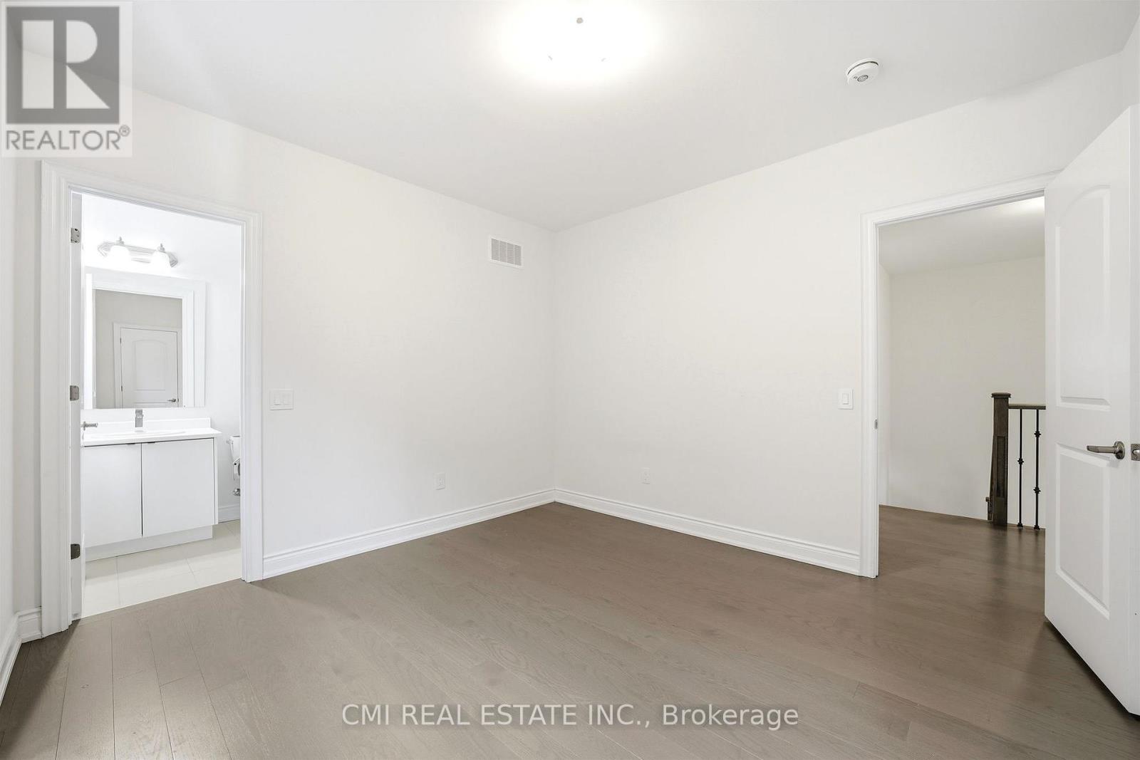 125 Raspberry Ridge Avenue Property Photo 42