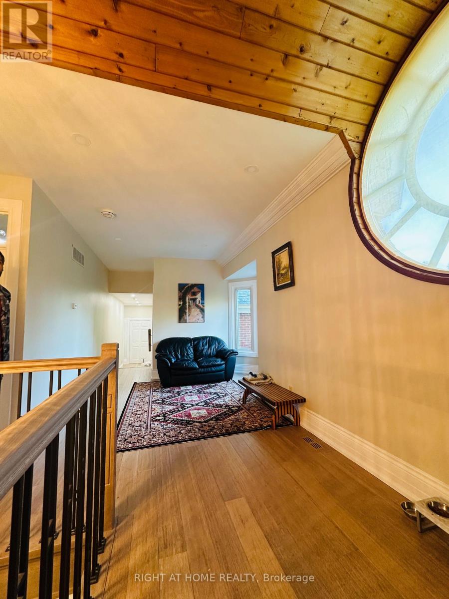 12 Keily Crescent E Property Photo 31