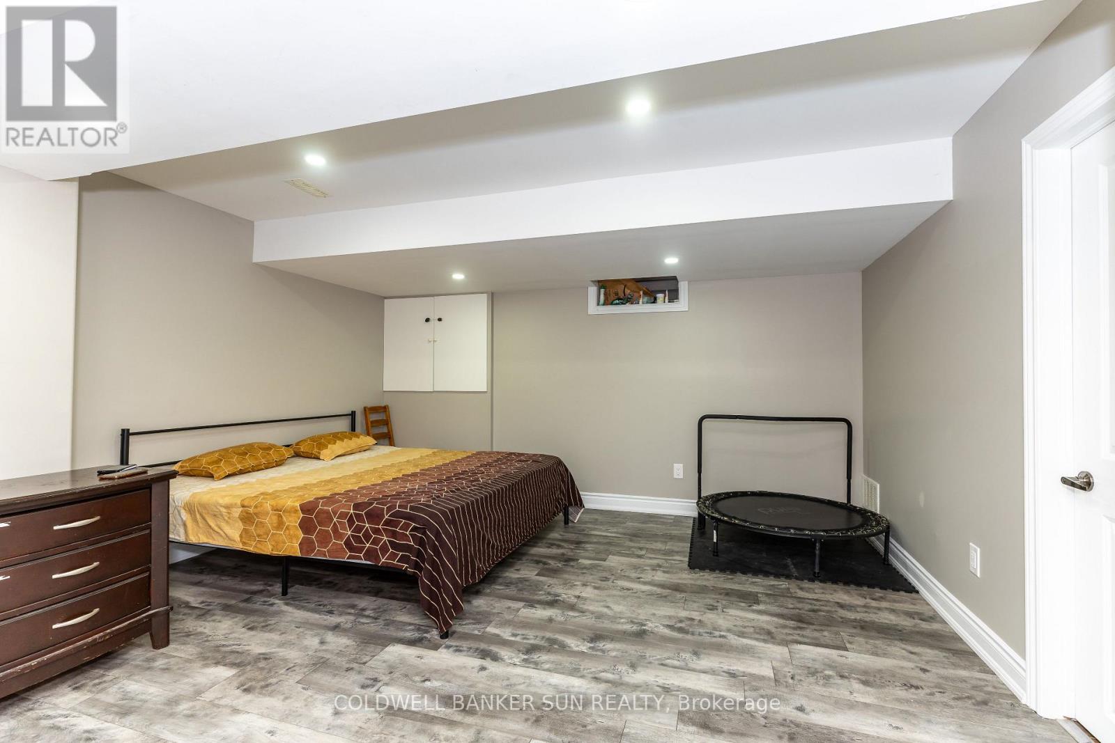 48 Hanbury Crescent Property Photo 42