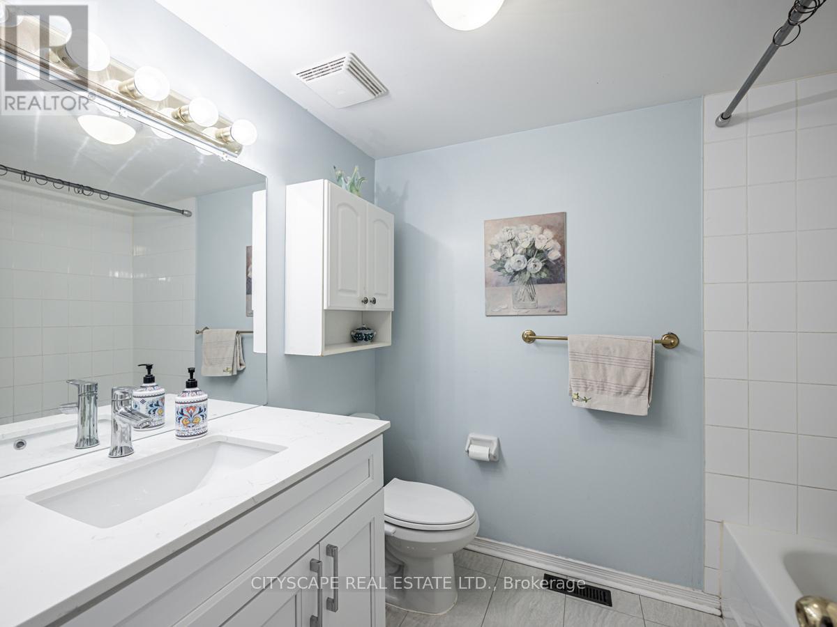 140 - 1292 Sherwood Mills Boulevard Property Photo 14