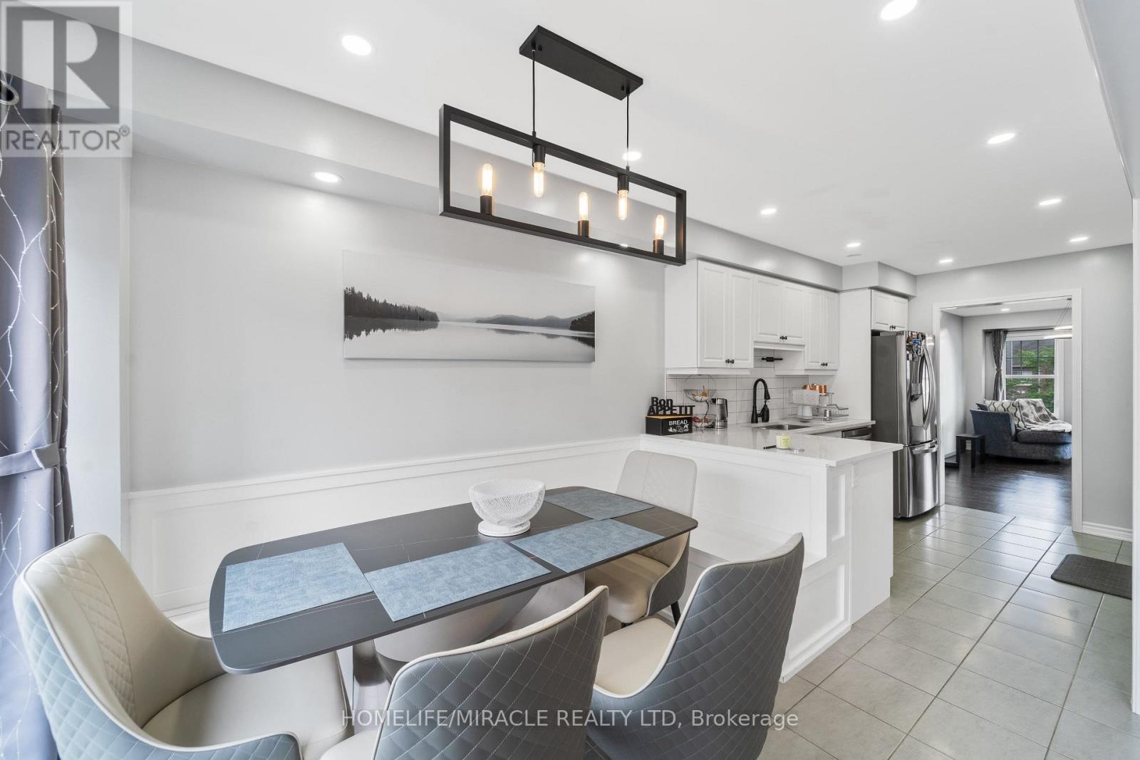 24 METRO CRESCENT