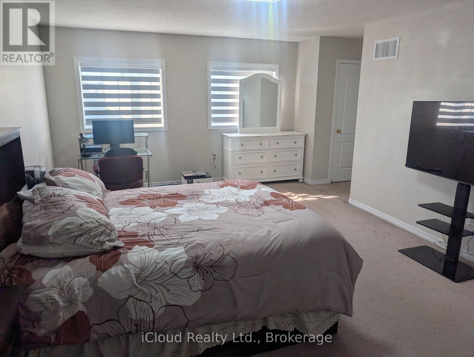 59 Haviland Circle Property Photo 15