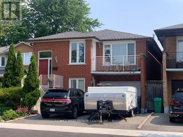 4386 Curia Crescent Property Photo 3