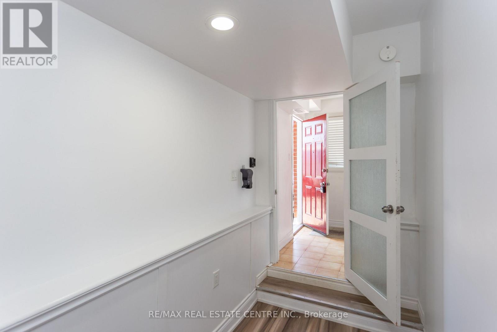 4386 Curia Crescent Property Photo 16