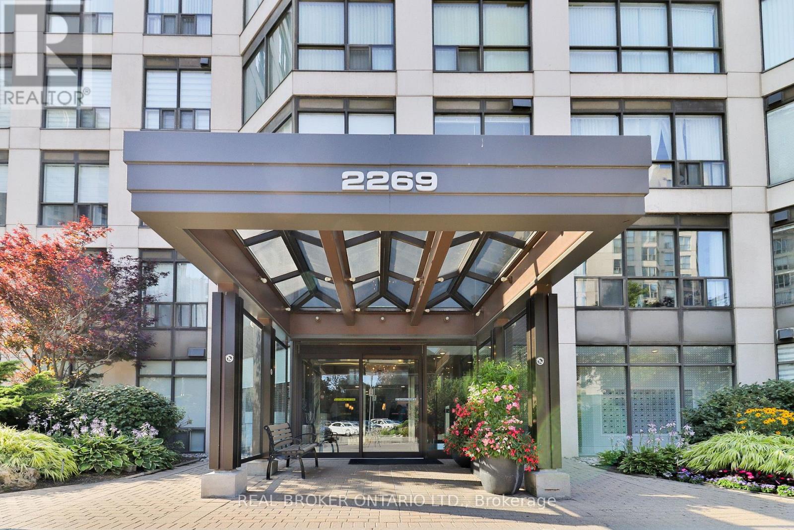 510 - 2269 LAKE SHORE BOULEVARD W Property Photo 1