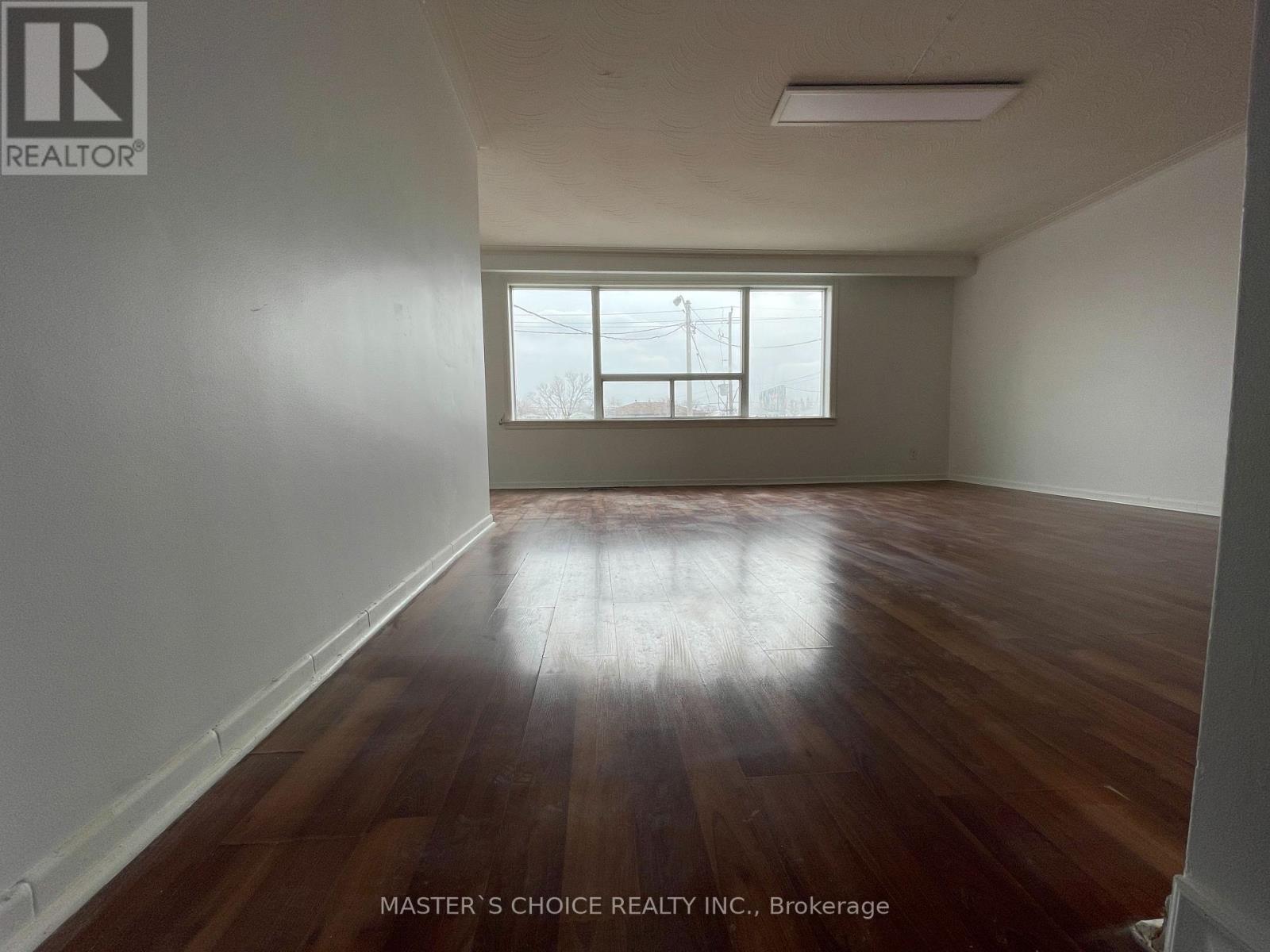 848-850 Wilson Avenue Property Photo 13
