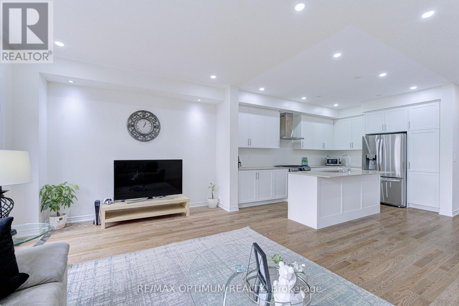 44 Bermondsey Way Property Photo 13