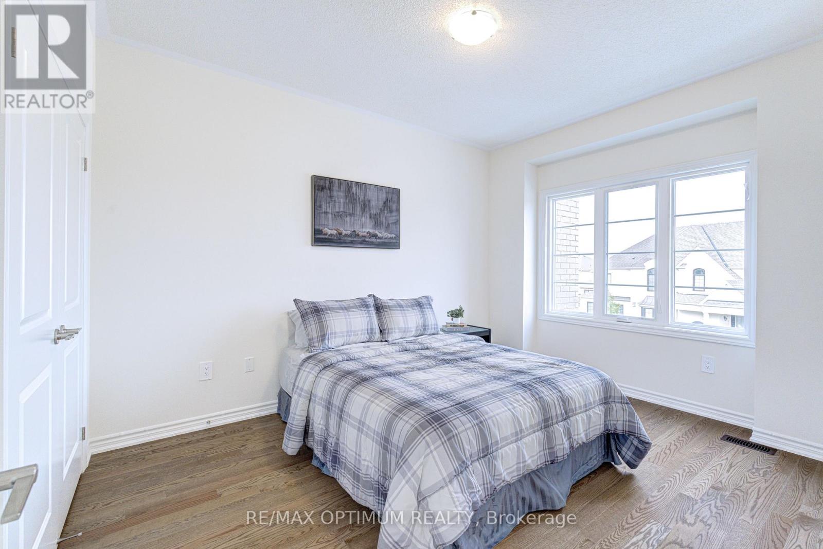 44 Bermondsey Way Property Photo 34