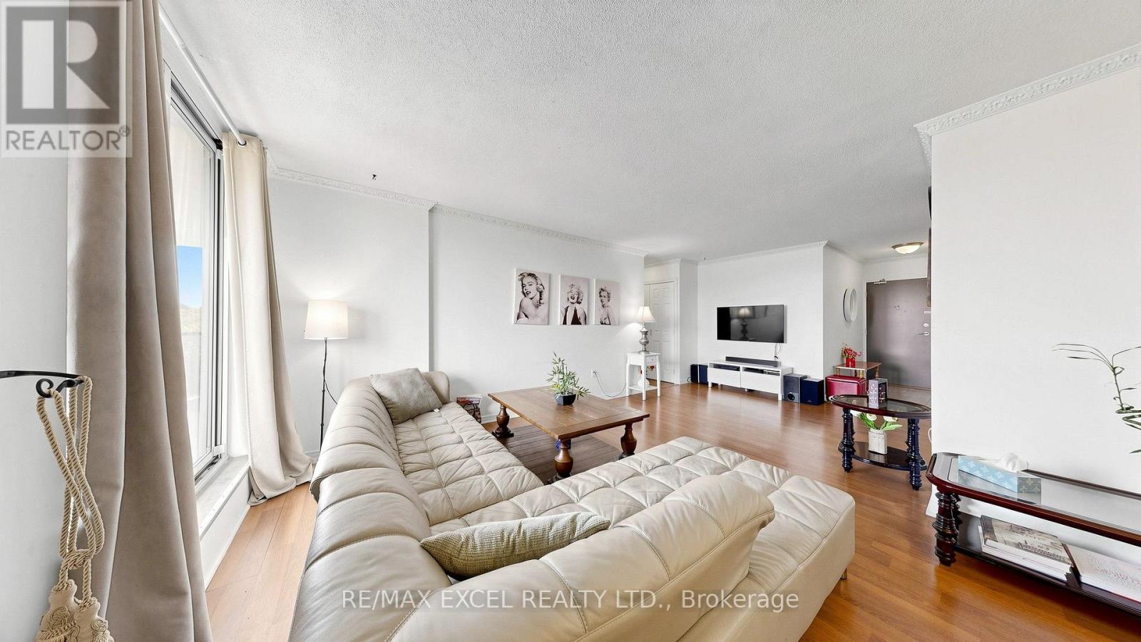 401 - 1881 Jane Street Property Photo 15